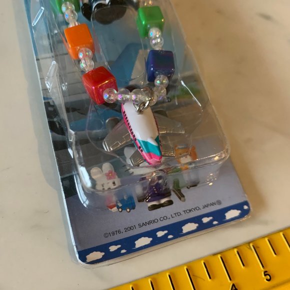 Vintage 2001 Hello Kitty Airport Cellphone charm - Picture 4 of 9